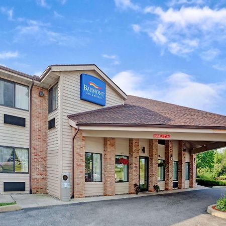 Baymont By Wyndham Monroe Hotel Exterior photo